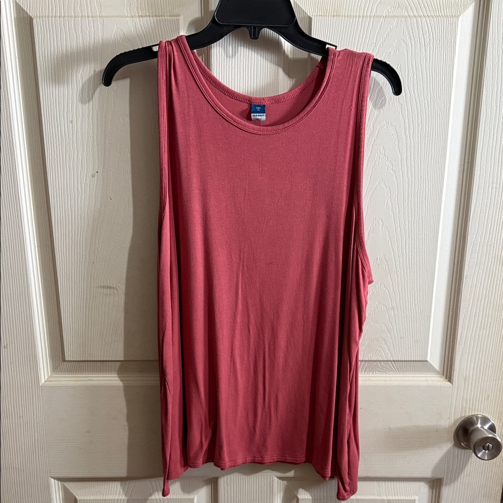 Old Navy Women's Sleeveless Rose Tank Top